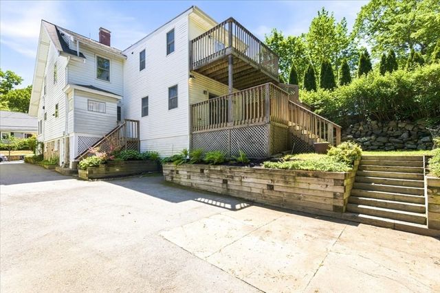 2445 Centre St, Boston, MA 02132