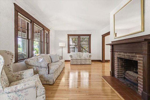 2445 Centre St, Boston, MA 02132