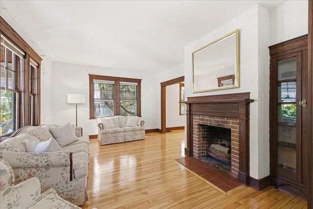 2445 Centre St, Boston, MA 02132