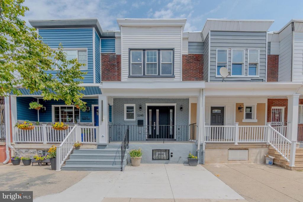 2245 E CAMBRIA ST, PHILADELPHIA, PA 19134 — exterior