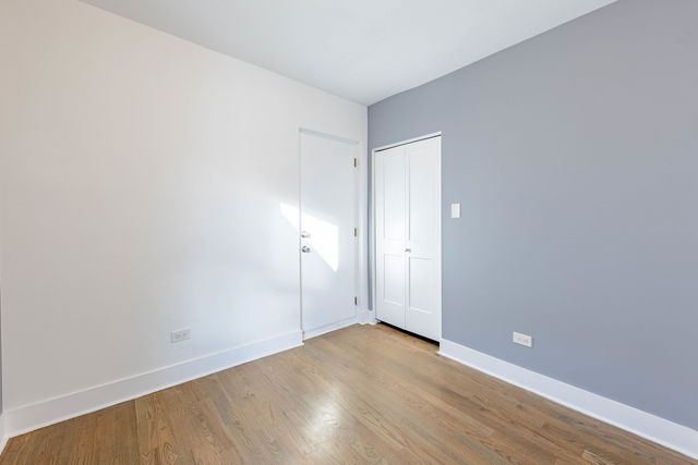 2038 E 73rd Street, Chicago, IL 60649