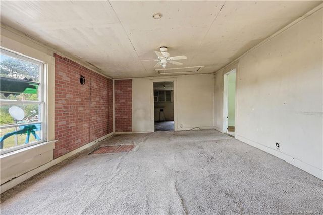 416 Wakefield Drive, Hope Mills, NC 28348