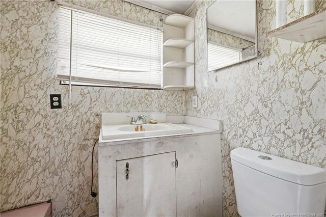 416 Wakefield Drive, Hope Mills, NC 28348