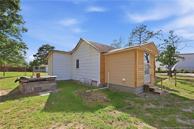 416 Wakefield Drive, Hope Mills, NC 28348