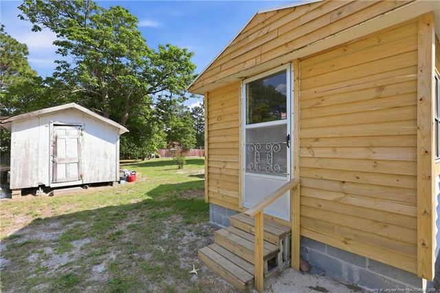 416 Wakefield Drive, Hope Mills, NC 28348