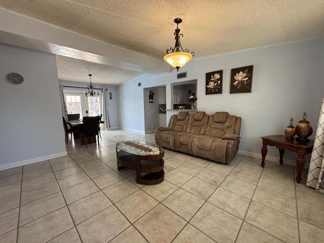 1959 Baythorne Road, West Palm Beach, FL 33415