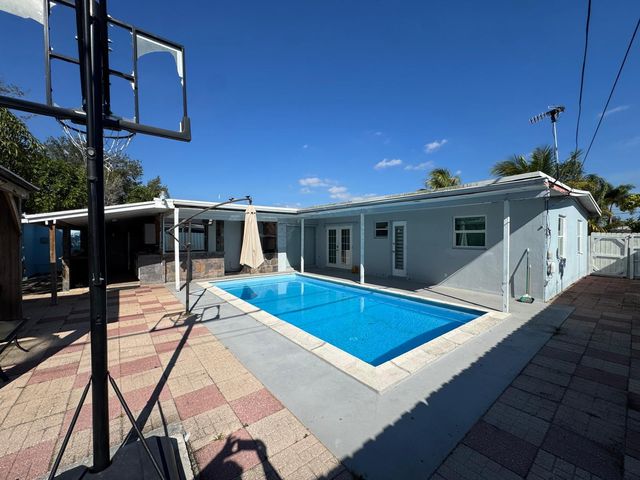 1959 Baythorne Road, West Palm Beach, FL 33415