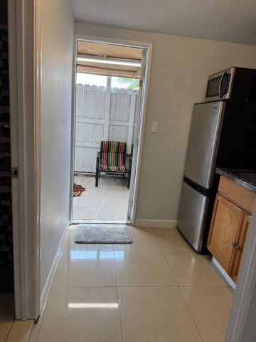 1959 Baythorne Road, West Palm Beach, FL 33415