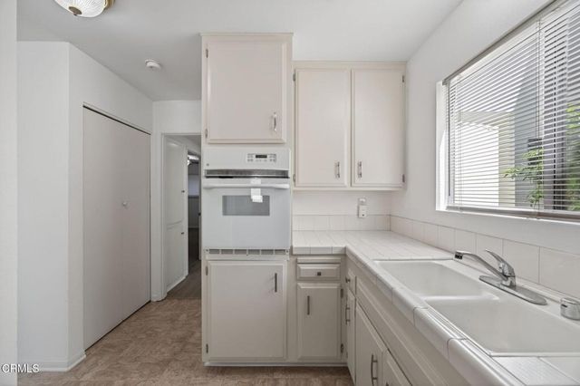 1335 Edgewood Way, Oxnard, CA 93030