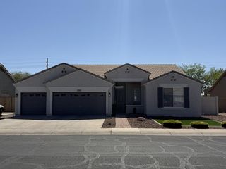 155 E Liberty Lane, Gilbert, AZ 85296
