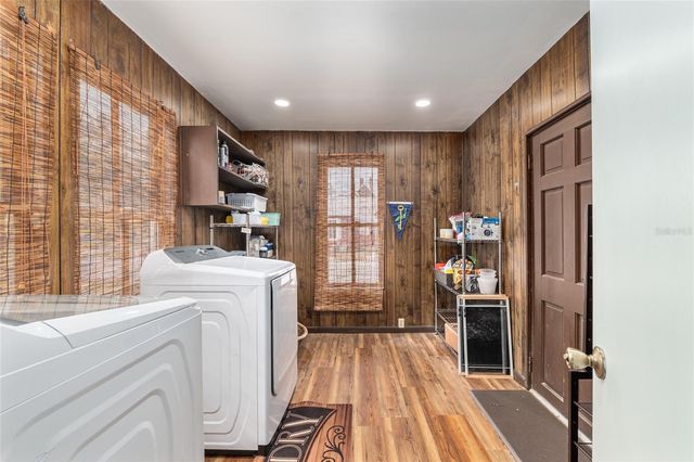 160 SE SAINT JOHNS STREET, Lake City, FL 32025