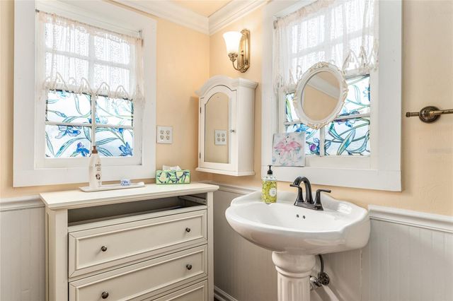 160 SE SAINT JOHNS STREET, Lake City, FL 32025