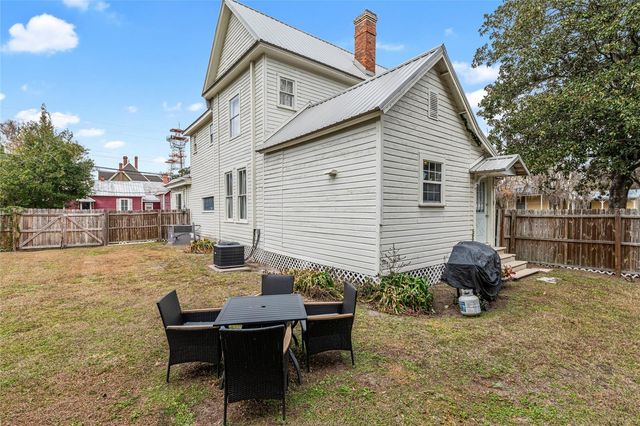 160 SE SAINT JOHNS STREET, Lake City, FL 32025