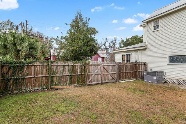 160 SE SAINT JOHNS STREET, Lake City, FL 32025