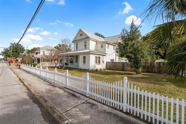 160 SE SAINT JOHNS STREET, Lake City, FL 32025