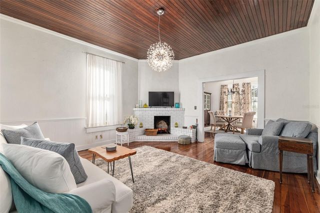 160 SE SAINT JOHNS STREET, Lake City, FL 32025