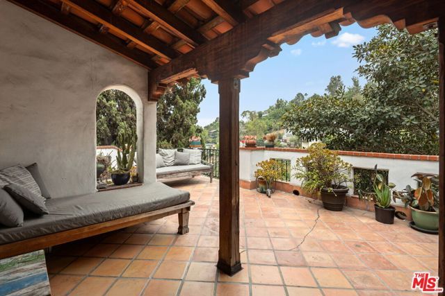 334 Crane Boulevard, Los Angeles, CA 90065