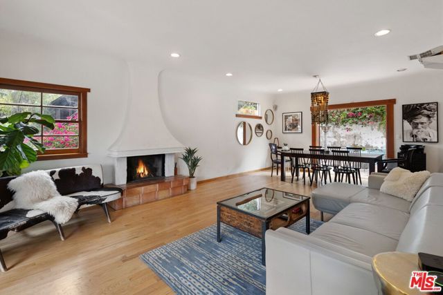 334 Crane Boulevard, Los Angeles, CA 90065