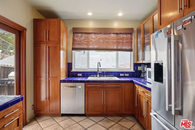 334 Crane Boulevard, Los Angeles, CA 90065