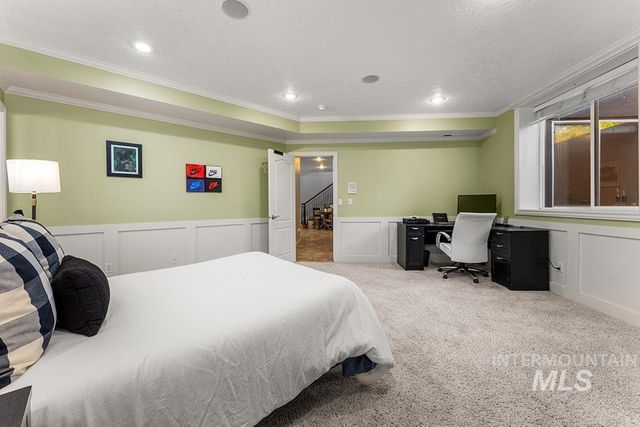 7061 N Penncross Way, Meridian, ID 83646