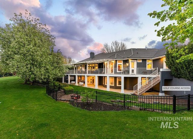 7061 N Penncross Way, Meridian, ID 83646