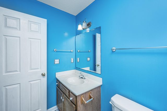 209 Woodland Lakes Road, Goose Creek, SC 29445