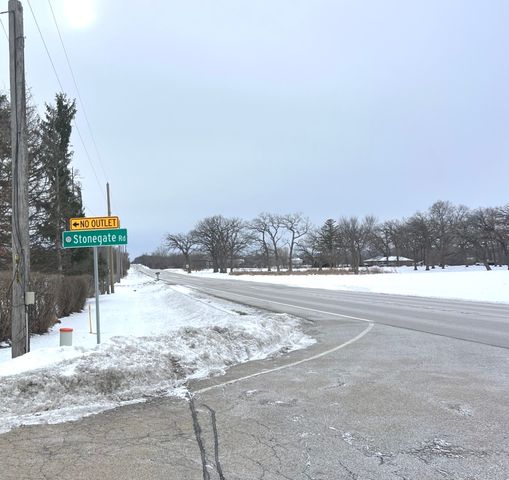 13980 W Stonegate Road, Wadsworth, IL 60083