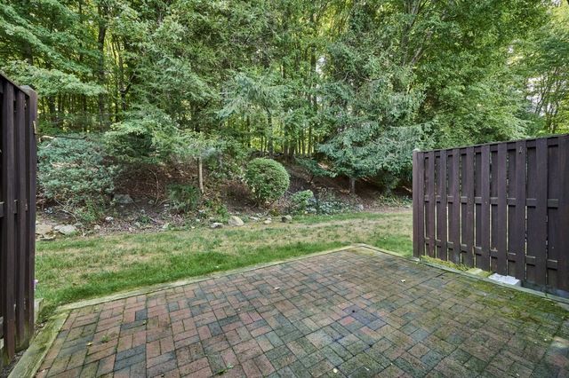 12 Walcott Valley Drive 12, Hopkinton, MA 01748