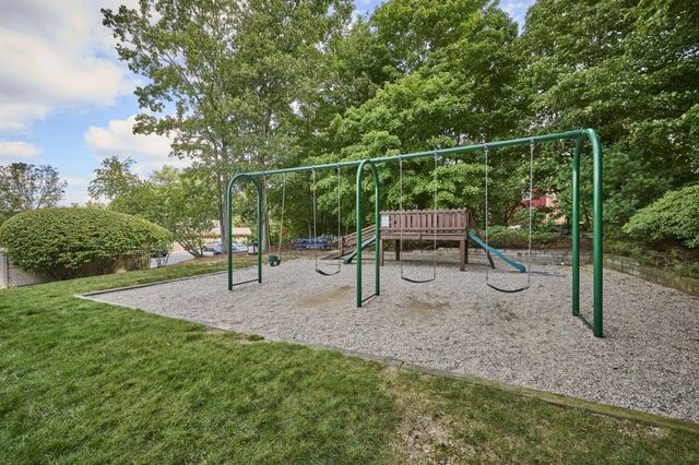 12 Walcott Valley Drive 12, Hopkinton, MA 01748