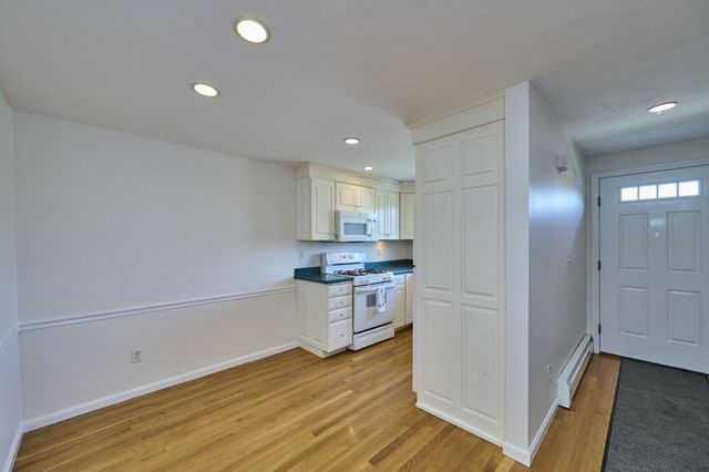 12 Walcott Valley Drive 12, Hopkinton, MA 01748