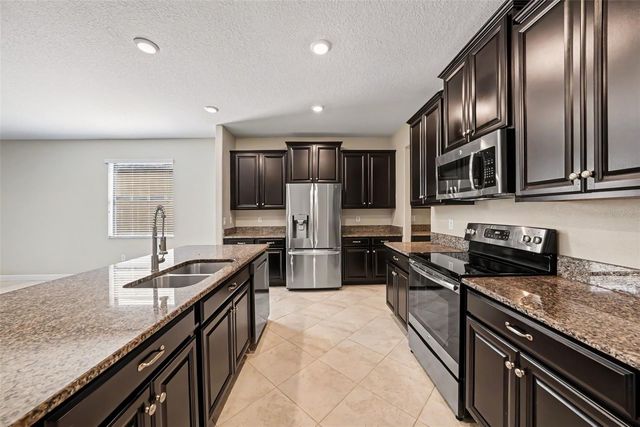 10032 SAGE CREEK DRIVE, Sun City Center, FL 33573