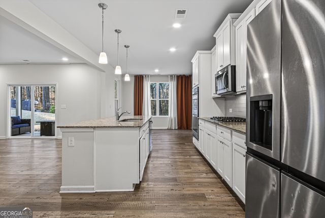 3520 Pickens Landing Drive, Dacula, GA 30019