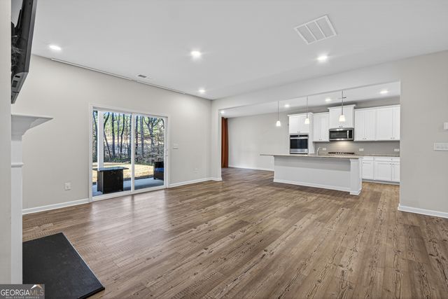 3520 Pickens Landing Drive, Dacula, GA 30019