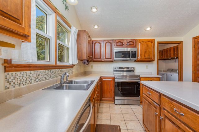 2444 Sheridan Drive, Lancaster, OH 43130