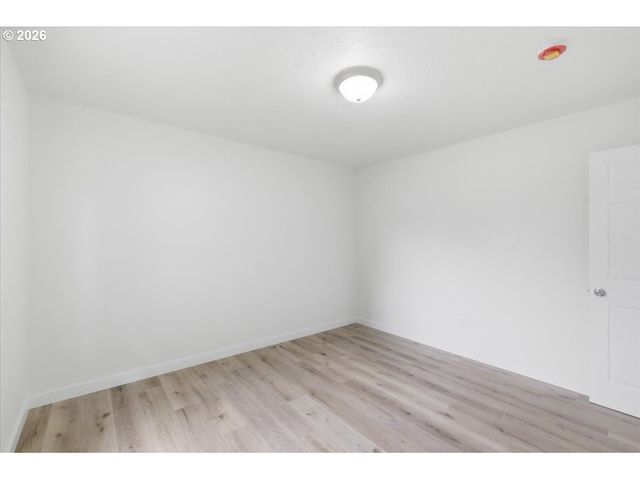 1603 Nw ADAMS St, Mc Minnville, OR 97128