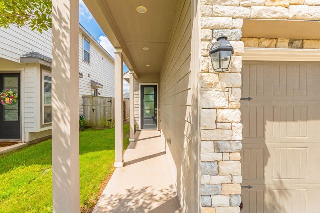 5634 Amber Brook Lane, Fulshear, TX 77441