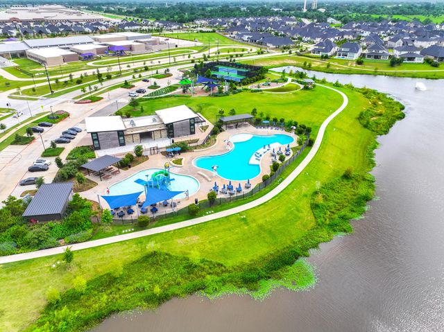 5634 Amber Brook Lane, Fulshear, TX 77441