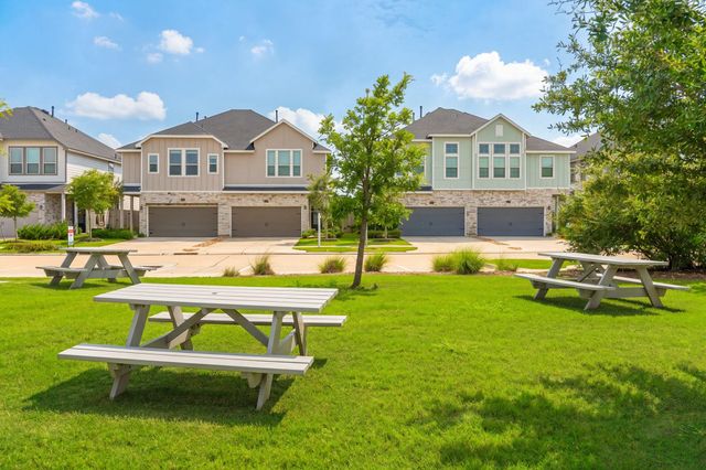 5634 Amber Brook Lane, Fulshear, TX 77441