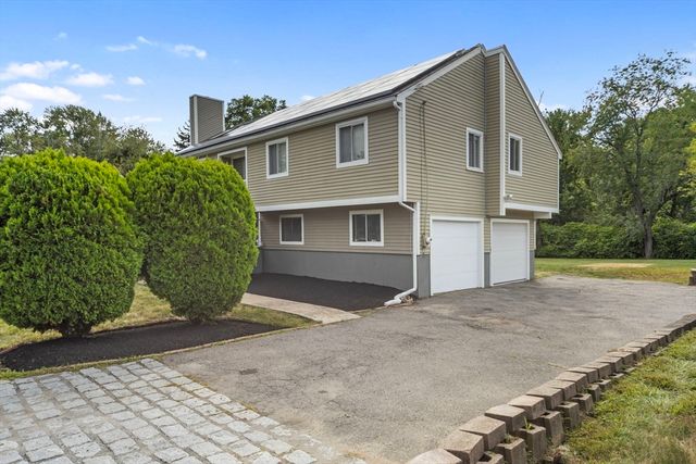 7 Cedar St, Ashland, MA 01721