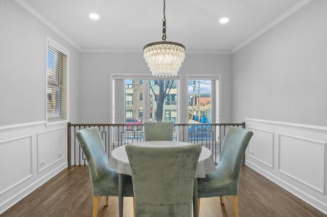 2515 W Harrison Street 1, Chicago, IL 60612