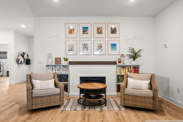 53 Siesta Circle, Freeport, FL 32439