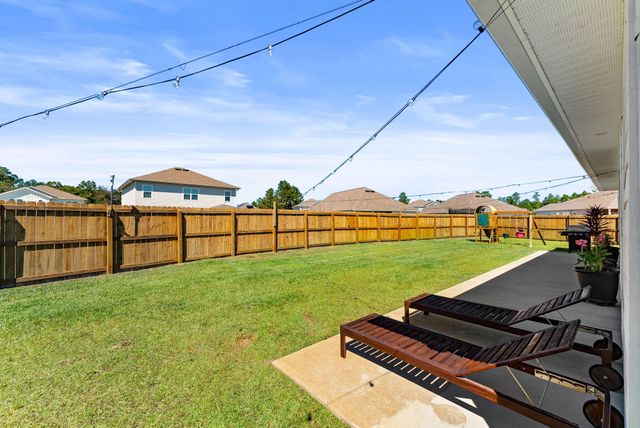 53 Siesta Circle, Freeport, FL 32439