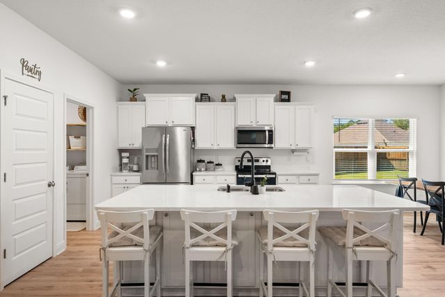 53 Siesta Circle, Freeport, FL 32439