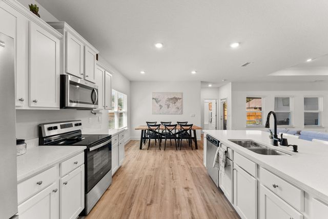 53 Siesta Circle, Freeport, FL 32439