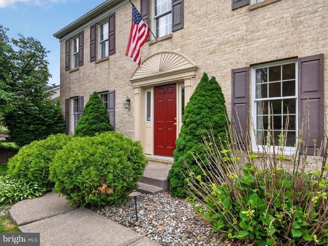 853 LAHR RD, Nazareth, PA 18064
