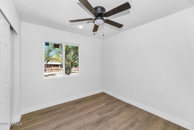43839 N 12TH Street, New River, AZ 85087