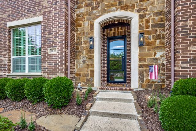 1613 Riviera Lane, Southlake, TX 76092