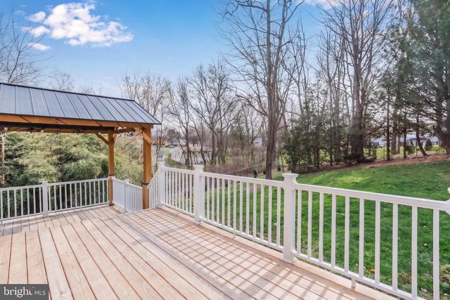 5022 TURTLE LN, Mechanicsburg, PA 17050