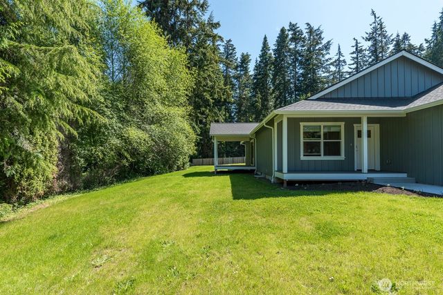1701 Hemlock Drive, Camano Island, WA 98282