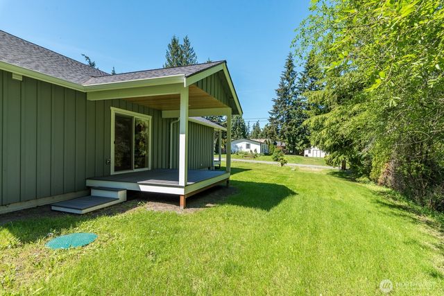 1701 Hemlock Drive, Camano Island, WA 98282